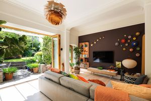 Reception Room- click for photo gallery